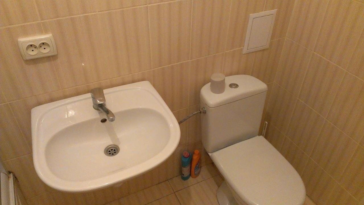Apartment On Stepana Bandery 37 Постійне Електропостачання Lviv Eksteriør billede